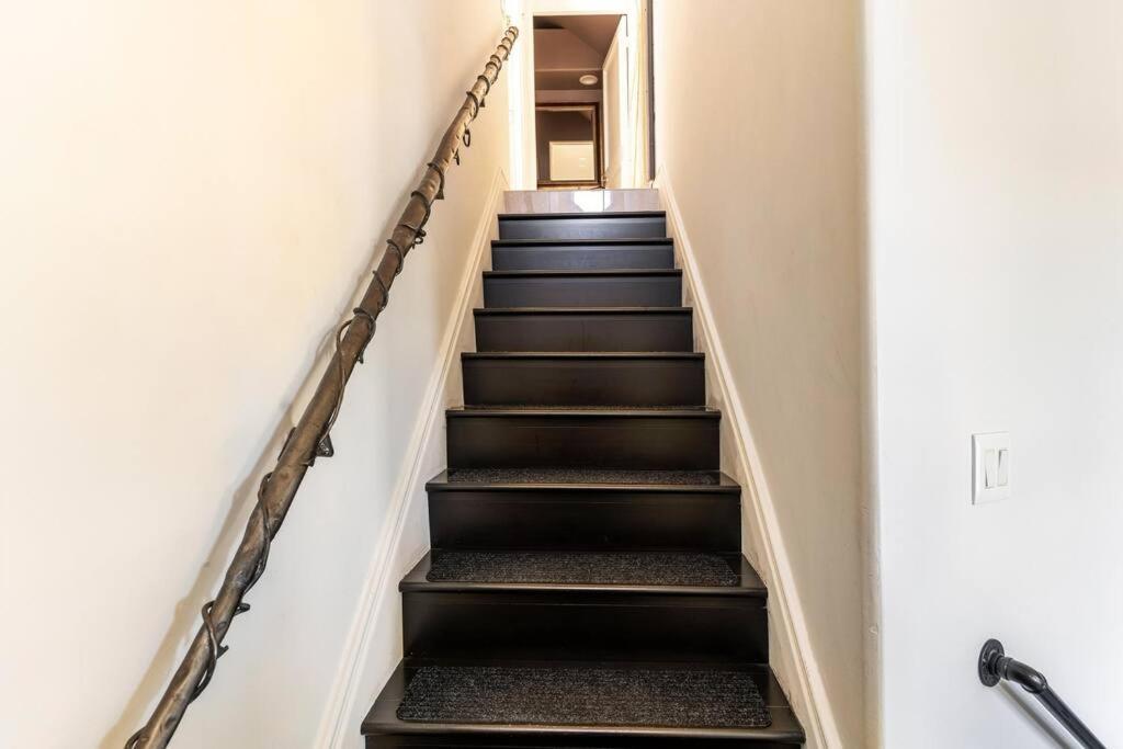 Epic Views! Hollywood Hills Skyvilla: Crow's Nest Affittacamere
